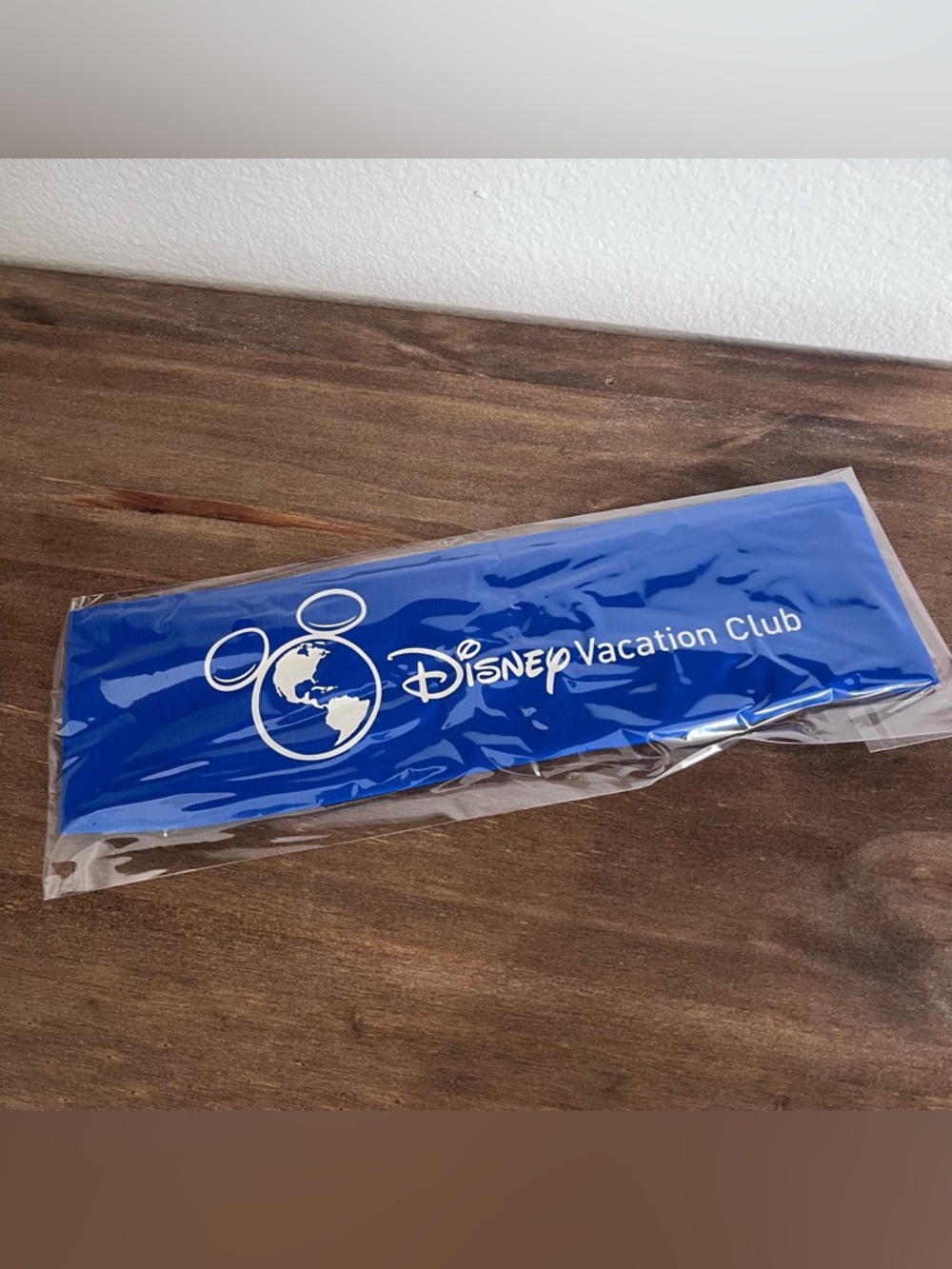 Disney Vacation Club DVC Rundisney Run Mickey Headband Blue NEW